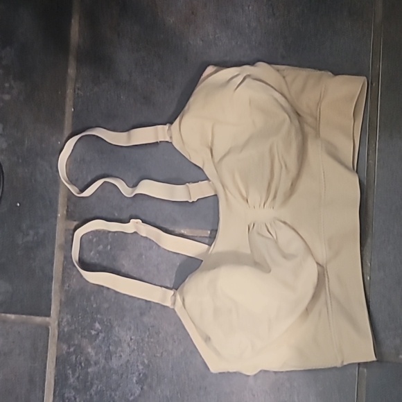 Kindred By Kindred Bravely Hands Free Pumping & Nursing Bra Size Medium Reg. - Picture 2 of 5